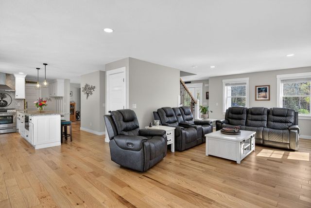 21 N Mason Road, Brookline, NH 03033
