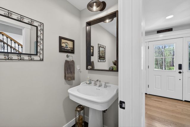 21 N Mason Road, Brookline, NH 03033