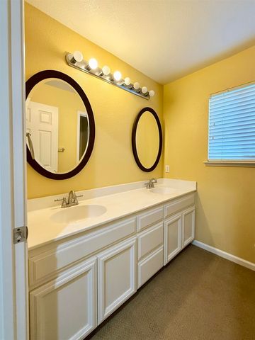 643 Rock Rose Way, Richmond, CA 94806