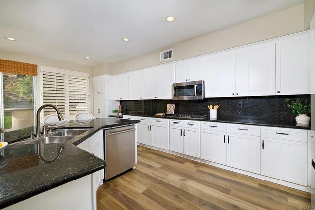 2360 Avenida Helecho, Carlsbad, CA 92009