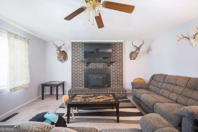 290 W Valley Drive, Fort Valley, GA 31030