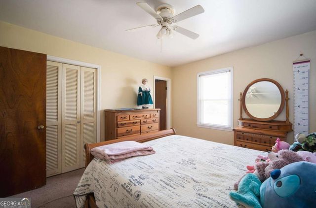 290 W Valley Drive, Fort Valley, GA 31030