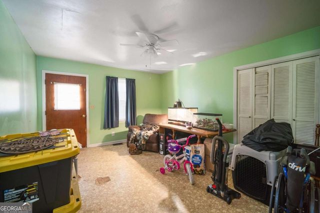 290 W Valley Drive, Fort Valley, GA 31030