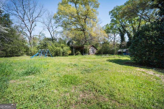 290 W Valley Drive, Fort Valley, GA 31030