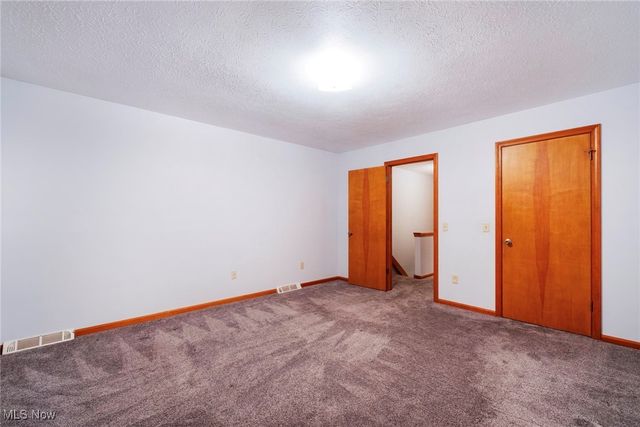 507 Tournament Trail, Cortland, OH 44410