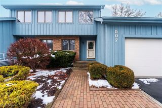 507 Tournament Trail, Cortland, OH 44410