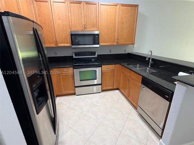 7432 Willow Grove Pl, Davie, FL 33314