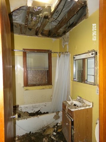 6024 W 87Th Street, Burbank, IL 60459