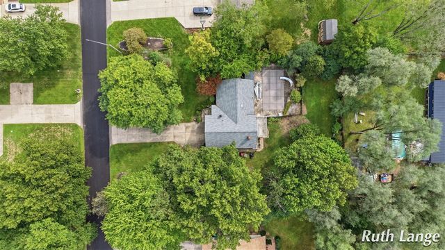247 Trickovic Lane, Battle Creek, MI 49014