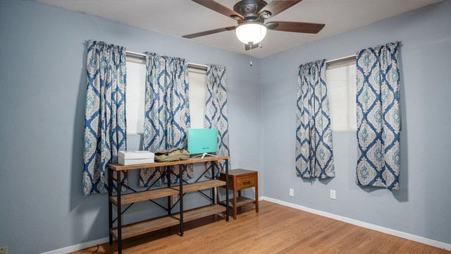 1209 Pioneer Avenue, Porterville, CA 93257