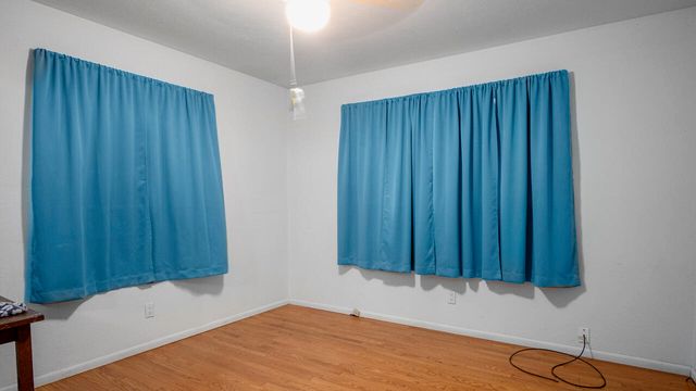 1209 Pioneer Avenue, Porterville, CA 93257