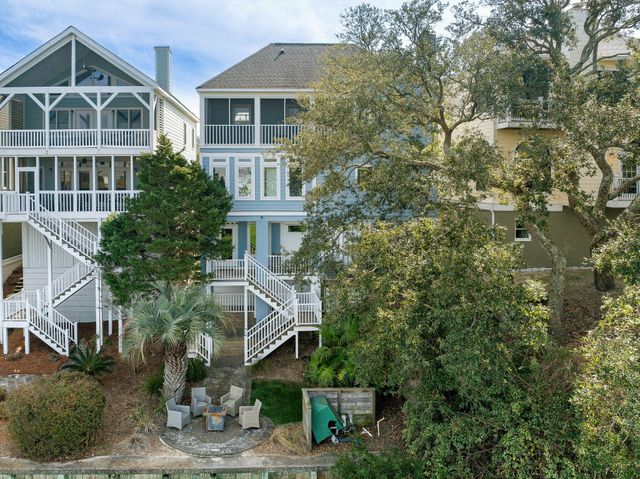 27 Ocean Point Drive, Isle Of Palms, SC 29451
