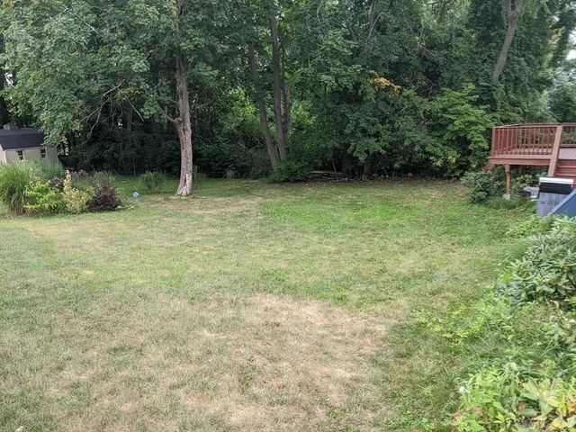 16 Winter Park Rd, Framingham, MA 01702