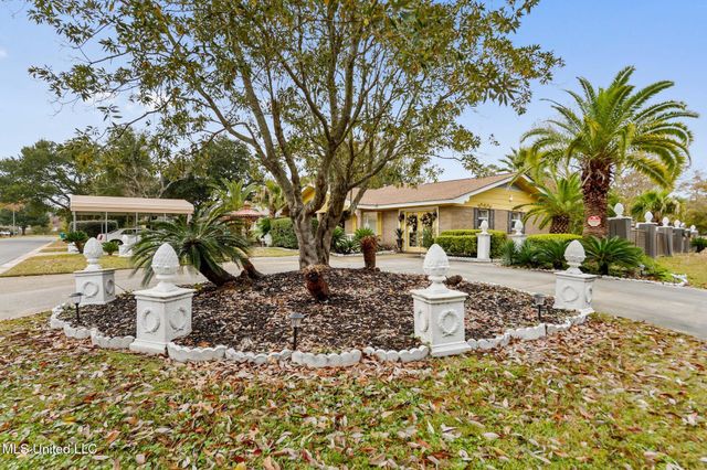 609 W David Drive, Gulfport, MS 39503