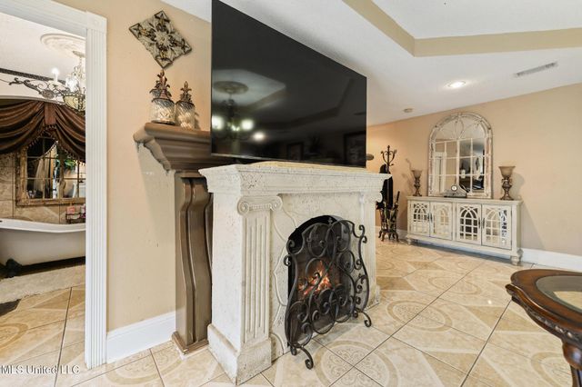 609 W David Drive, Gulfport, MS 39503