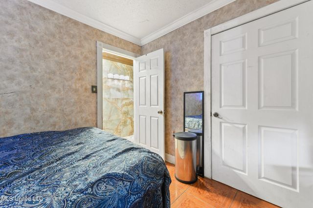 609 W David Drive, Gulfport, MS 39503