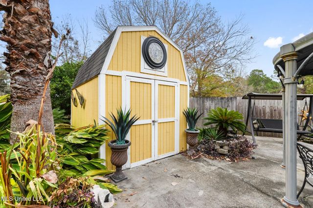 609 W David Drive, Gulfport, MS 39503