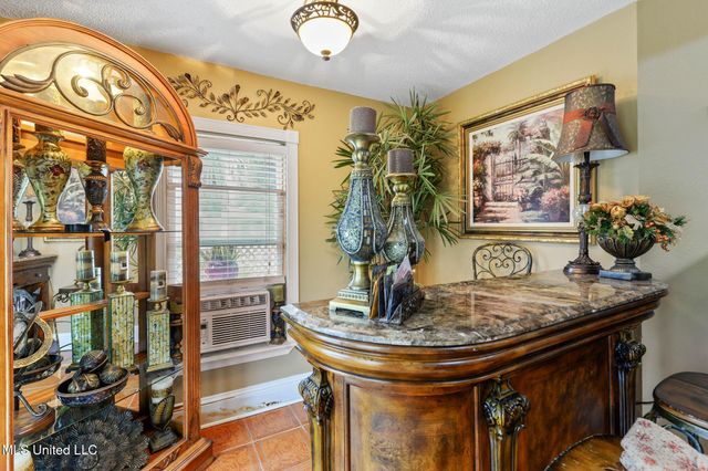 609 W David Drive, Gulfport, MS 39503