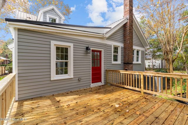 106 Kenwood Avenue, Wilmington, NC 28405