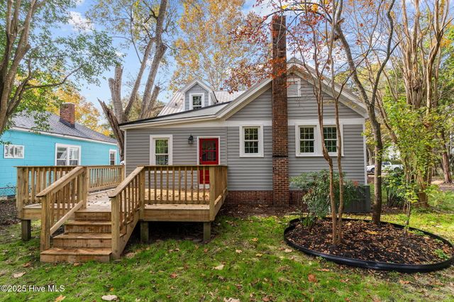 106 Kenwood Avenue, Wilmington, NC 28405