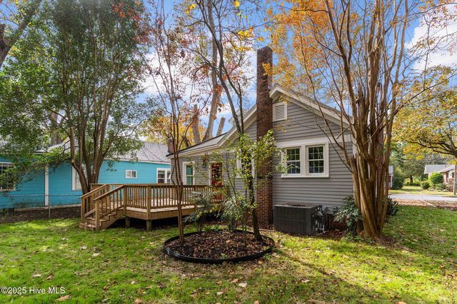 106 Kenwood Avenue, Wilmington, NC 28405