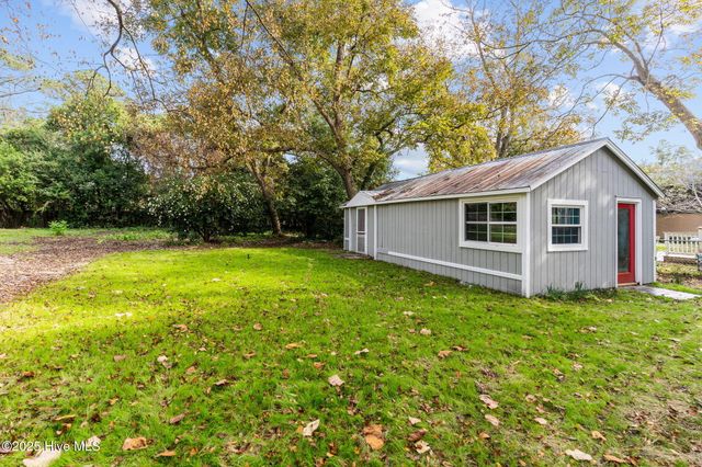 106 Kenwood Avenue, Wilmington, NC 28405