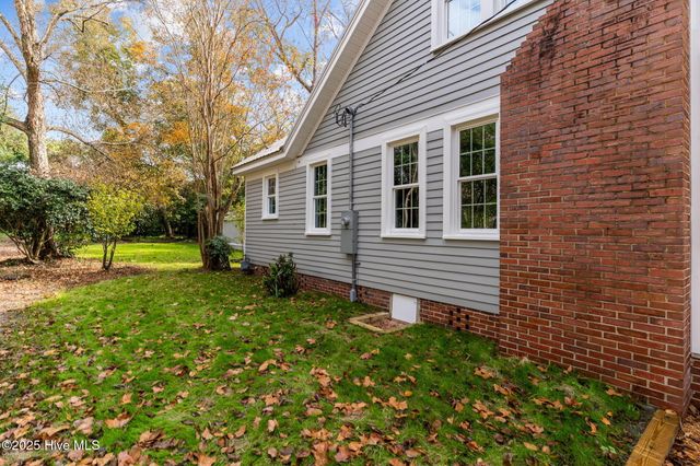 106 Kenwood Avenue, Wilmington, NC 28405