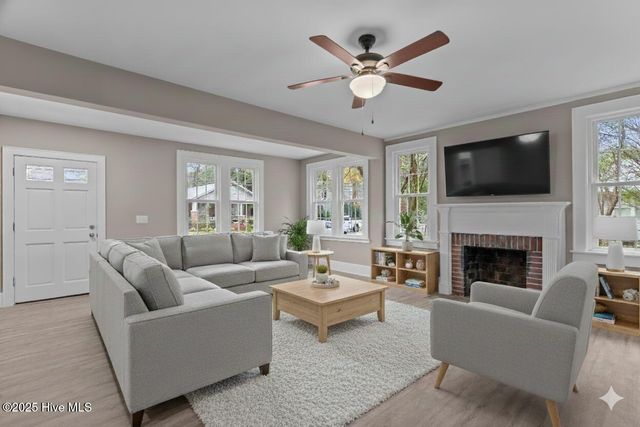 106 Kenwood Avenue, Wilmington, NC 28405