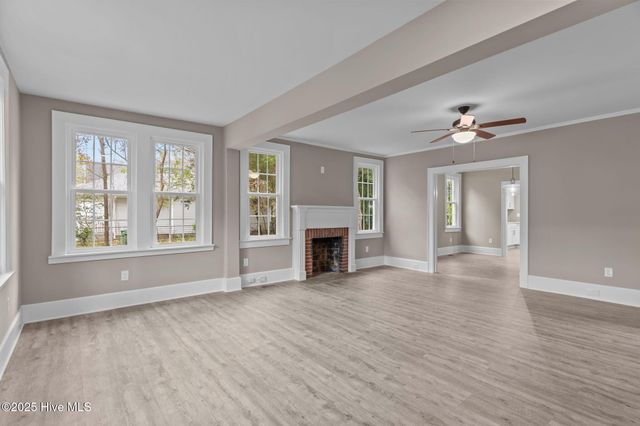 106 Kenwood Avenue, Wilmington, NC 28405