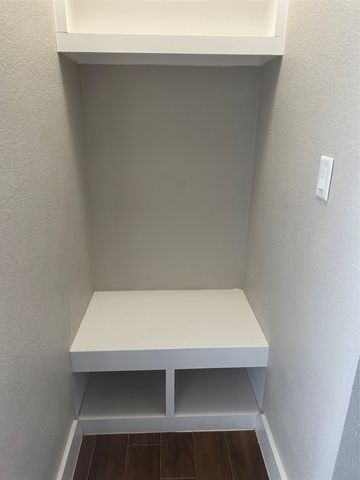 2420 Creek Drive, Granbury, TX 76048