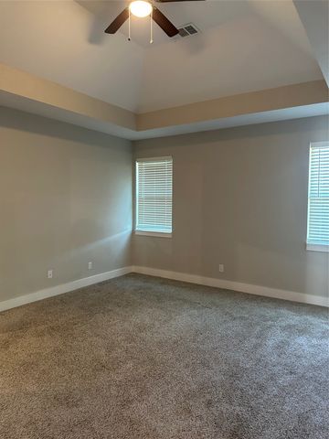 2420 Creek Drive, Granbury, TX 76048