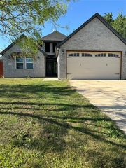 2420 Creek Drive, Granbury, TX 76048
