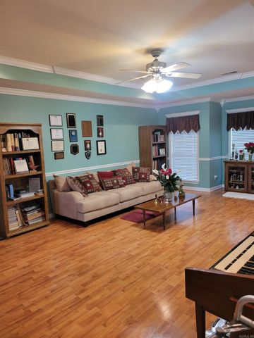 267 Whispering Wind Circle, Marion, AR 72364