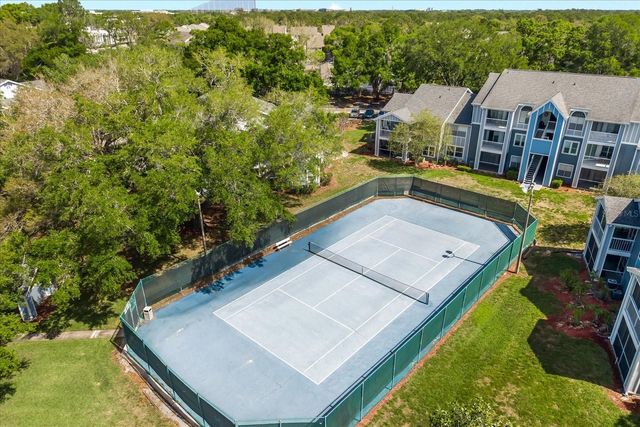 2501 GRASSY POINT DRIVE 103, Lake Mary, FL 32746