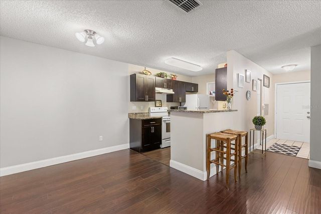 2501 GRASSY POINT DRIVE 103, Lake Mary, FL 32746