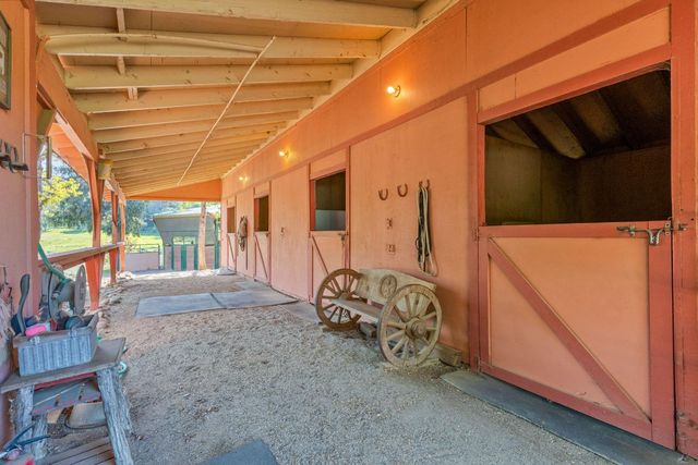 13587 Garden Bar Rd, Grass Valley, CA 95949