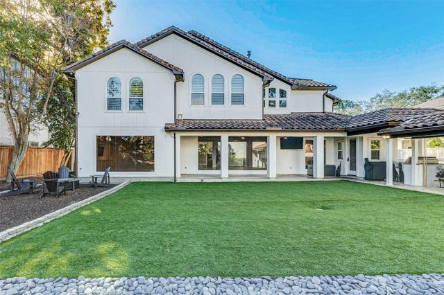 5410 Valerie St, Bellaire, TX 77401