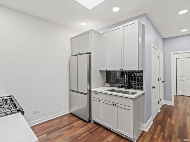 4004 Euclid Avenue, East Chicago, IN 46312