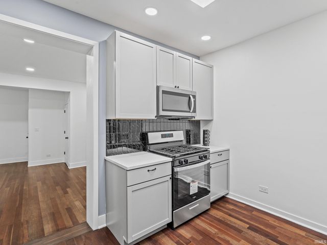 4004 Euclid Avenue, East Chicago, IN 46312