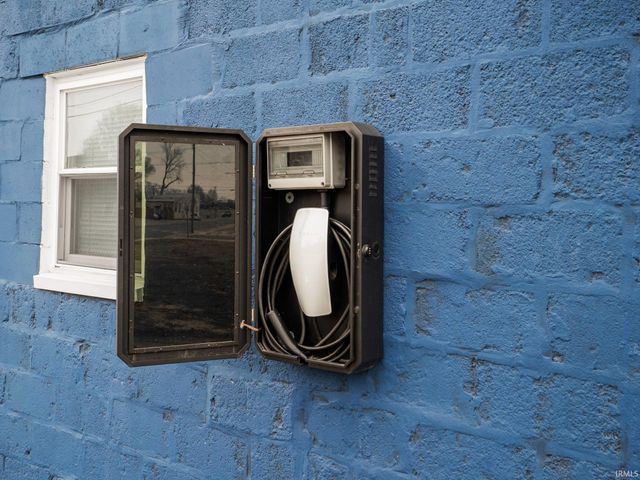 4004 Euclid Avenue, East Chicago, IN 46312