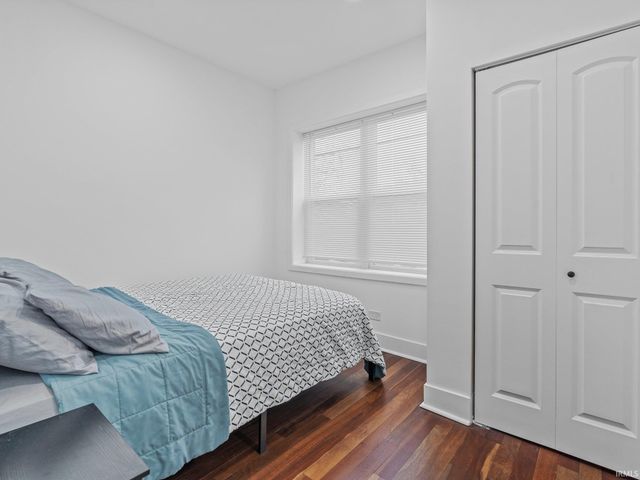 4004 Euclid Avenue, East Chicago, IN 46312