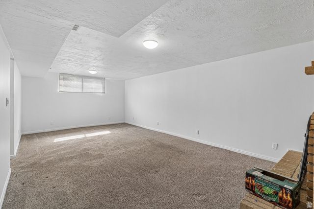 2668 W HORSESHOE CIR, South Jordan, UT 84095