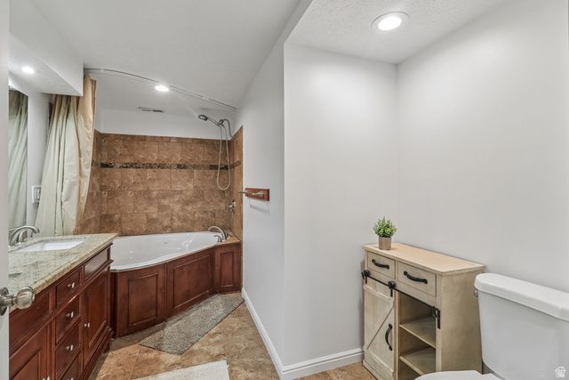 2668 W HORSESHOE CIR, South Jordan, UT 84095