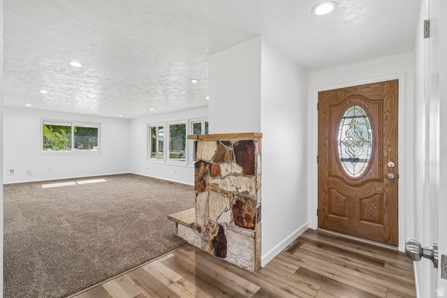 2668 W HORSESHOE CIR, South Jordan, UT 84095