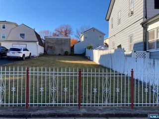 21 Ralph Street, Belleville, NJ 07109