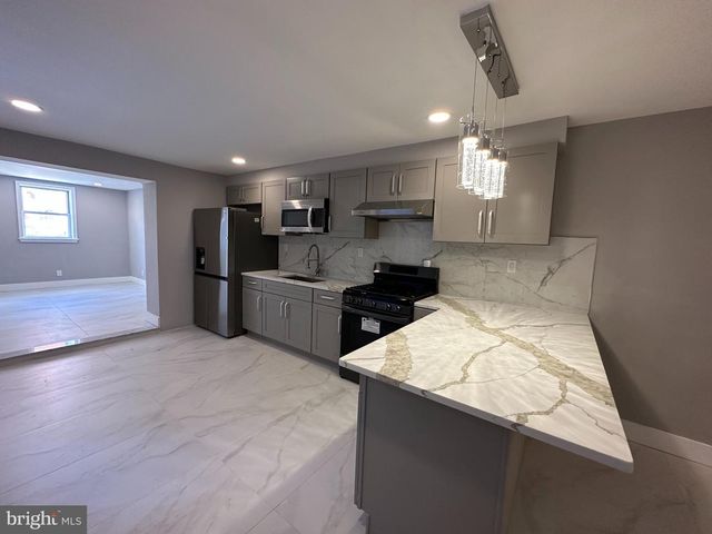 1512 N 4TH ST, Philadelphia, PA 19122