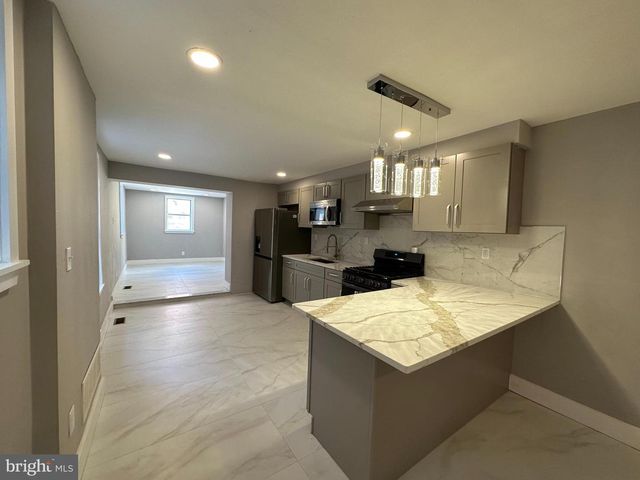 1512 N 4TH ST, Philadelphia, PA 19122
