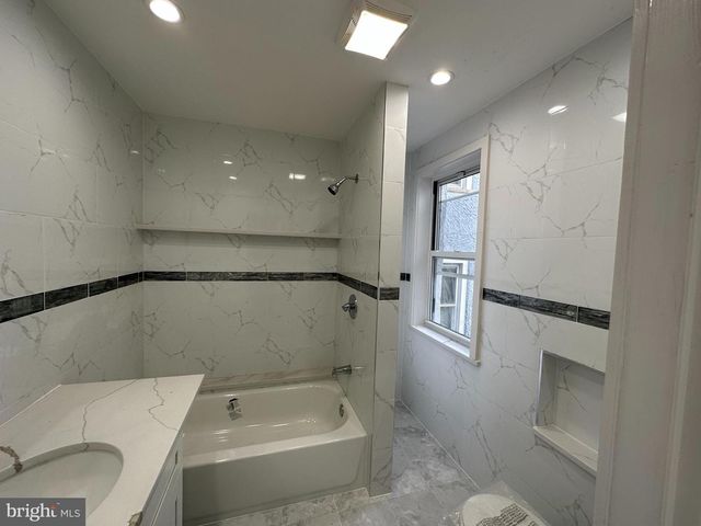 1512 N 4TH ST, Philadelphia, PA 19122