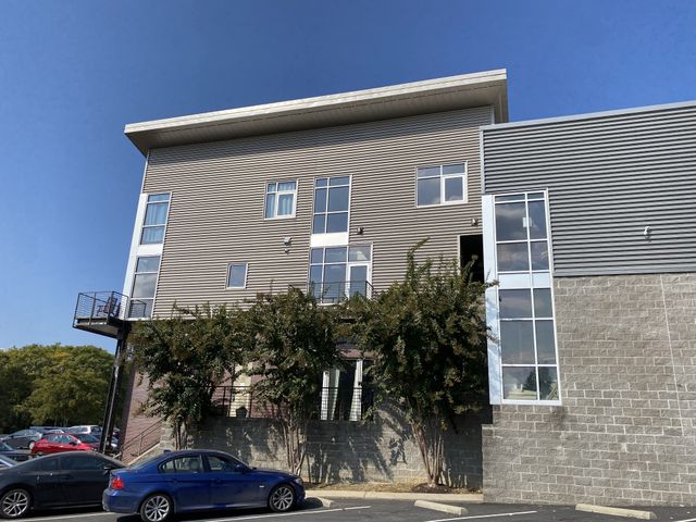 1900 Eastland Ave Ste 201, Nashville, TN 37206