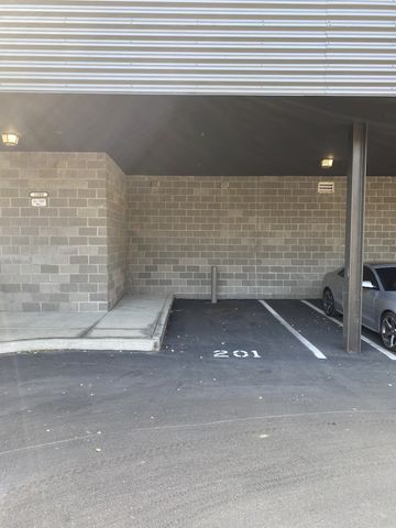 1900 Eastland Ave Ste 201, Nashville, TN 37206